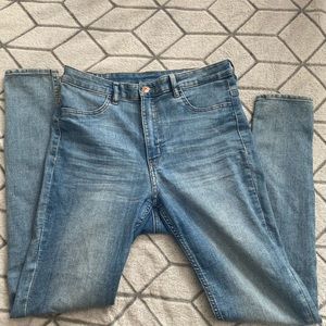 H&M high waisted jeans